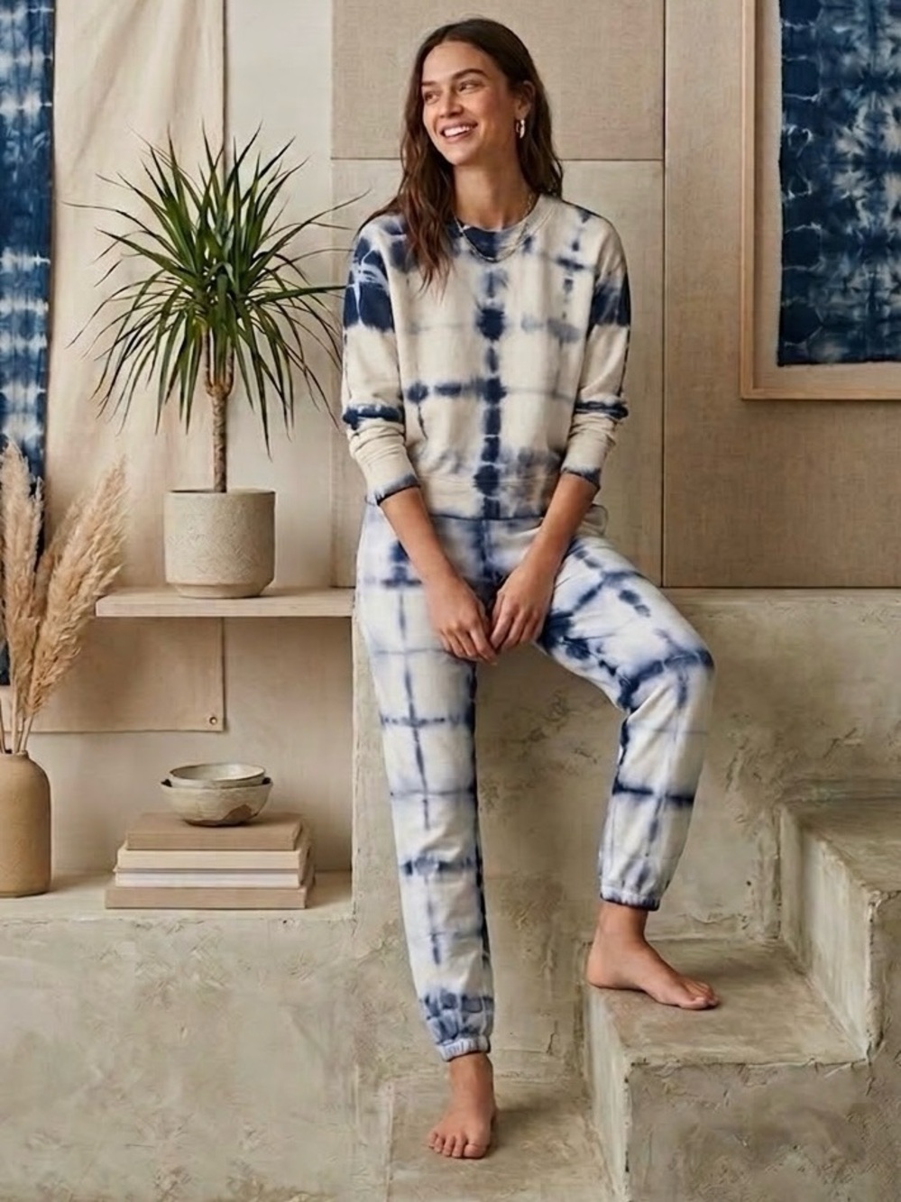 Sundry Tie Dye Sweatsuit Set Deep Sea Blue Size 1 Small NWT
